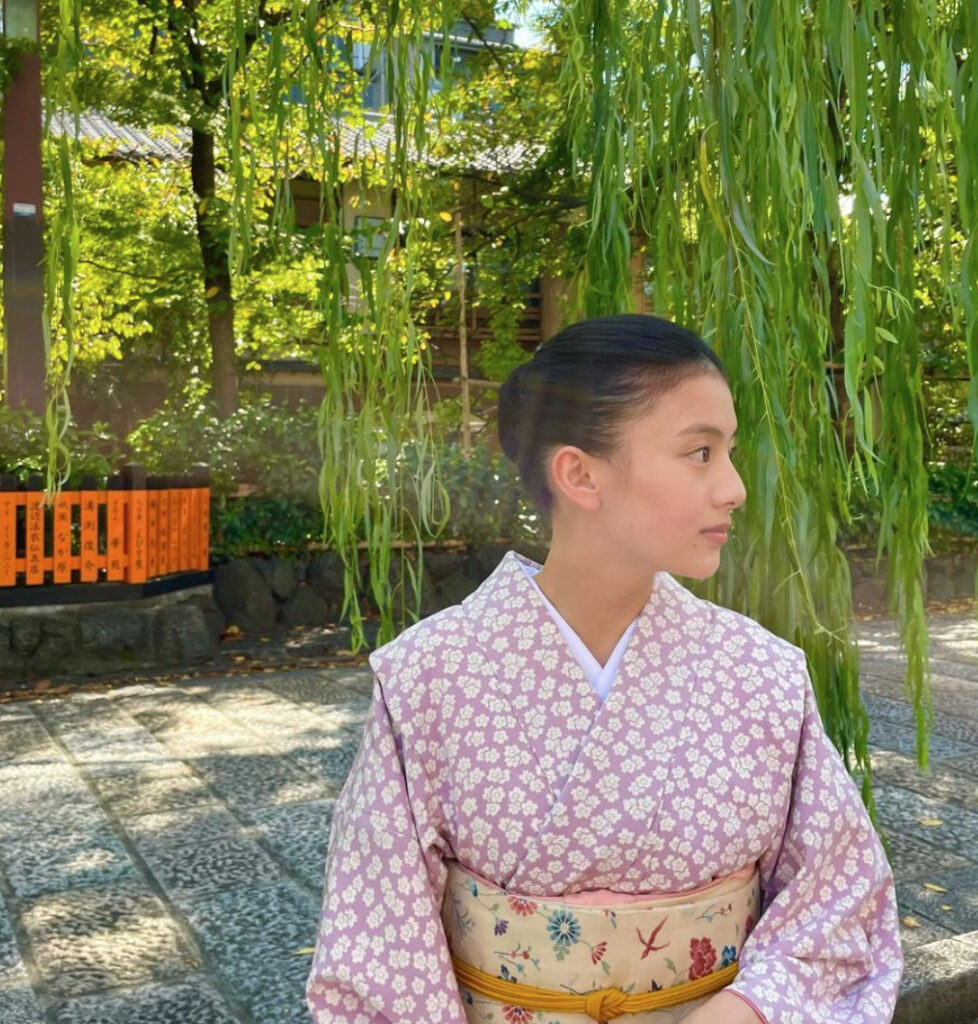 出口夏希